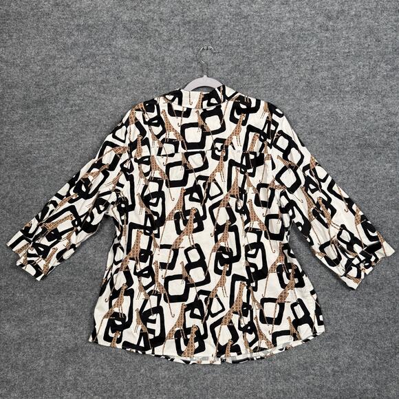 Chico's Size Large 3 Jaguar Button Up Shirt Top White animal Geometric - Picture 3 of 10